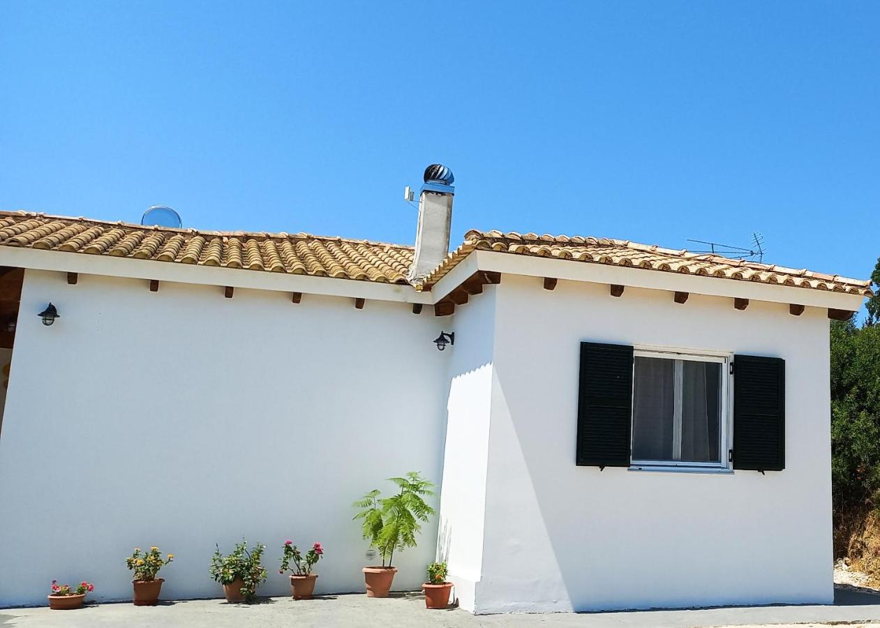 Lily Home_Lefkada ~ Private Country House Kondaraina Экстерьер фото